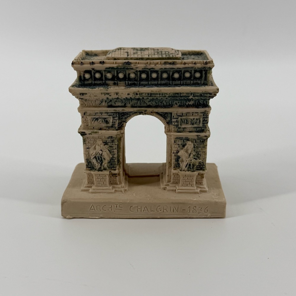 Arc‎ de Triomphe Paris France Souvenir Figurine Archte Chalgrin 1836 Miniature